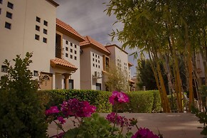 Suites Cervantes