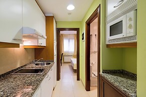 Apartamentos Silken Playa de Toro