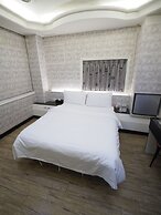 HeYue Hotel