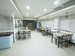 HeYue Hotel