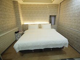 HeYue Hotel