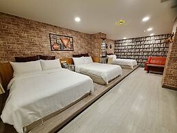 Bin City Hotel