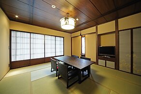 Yaeikan