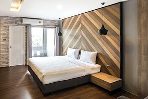 The Circle Hotel