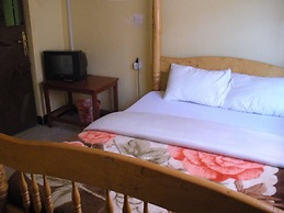Jambo Rooms-the B&B In Karatu