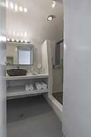 Helianthus Suites