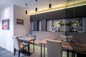 CUBE Boutique Capsule Hotel @ Chinatown