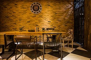 Nonze Hostel