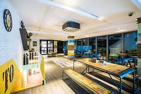 Nonze Hostel