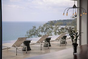 Bluesiam Villa