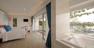 Bluesiam Villa