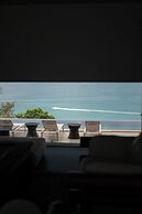 Bluesiam Villa