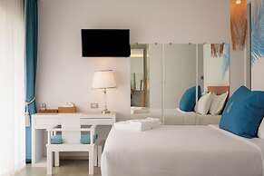 Bluesiam Villa