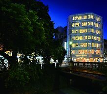 SSBHotel - Shin Sei Bashi