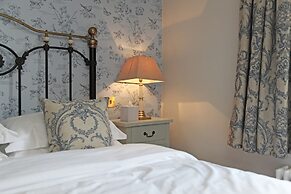 The Plough Inn