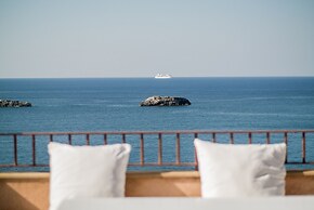 Absolute Villa by Stylish Stays