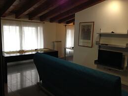 Milano Canal Apartments