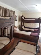 Oasis Shanti Backpackers