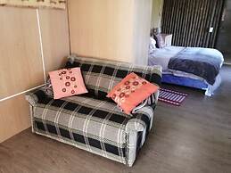 Ibis Place Guest House