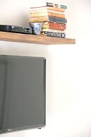 Avo and Oak