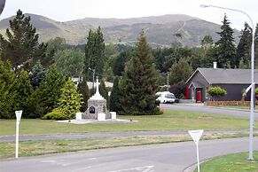 Lumsden Hotel