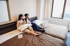 Roots Hostel
