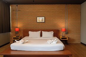 The Loft Room Nimman