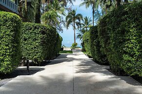 The Anda Mani Khaolak Beachfront Villas