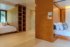 The Anda Mani Khaolak Beachfront Villas