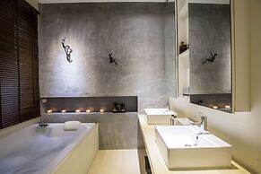 The Anda Mani Khaolak Beachfront Villas