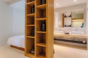 The Anda Mani Khaolak Beachfront Villas