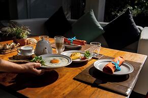 The Anda Mani Khaolak Beachfront Villas