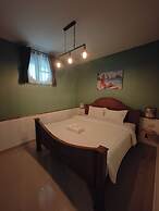 Namphung Phuket Boutique Resort