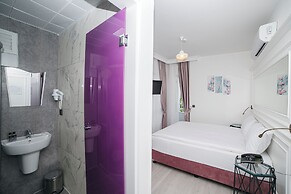 Nun Hotel Lara