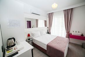 Nun Hotel Lara