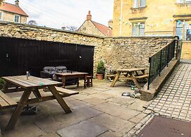 The Royal Oak Hotel