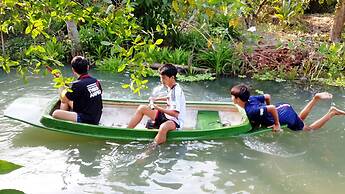 Baansuanlynjee Maeklong Resort