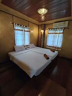 Baansuanlynjee Maeklong Resort