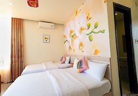 Flora Hotel Hue