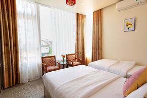 Flora Hotel Hue