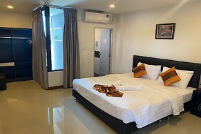 Noble Tarntong Boutique Hotel