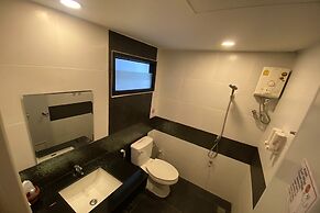 Noble Tarntong Boutique Hotel