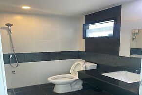 Noble Tarntong Boutique Hotel