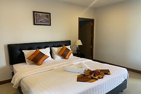 Noble Tarntong Boutique Hotel