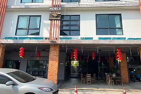 Noble Tarntong Boutique Hotel