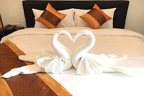 Noble Tarntong Boutique Hotel