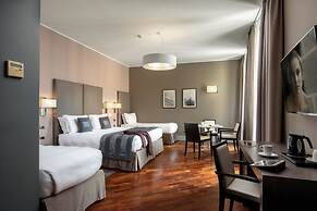 Monti Palace Hotel