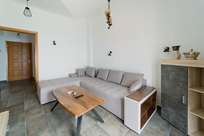 Stellatos House