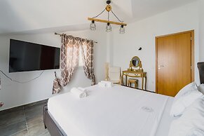 Stellatos House
