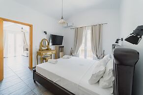 Stellatos House